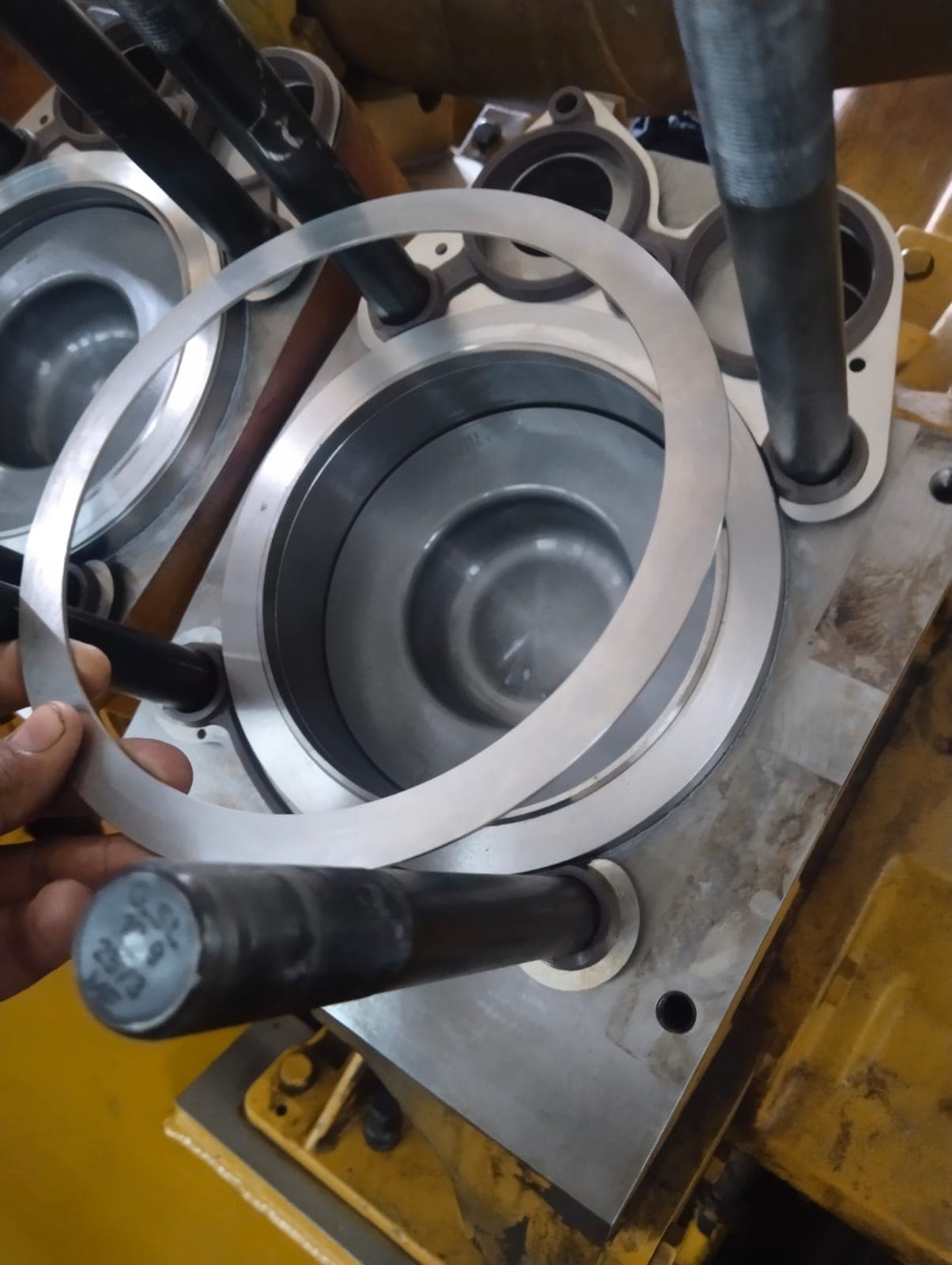 Engine piston and cylinder liner components